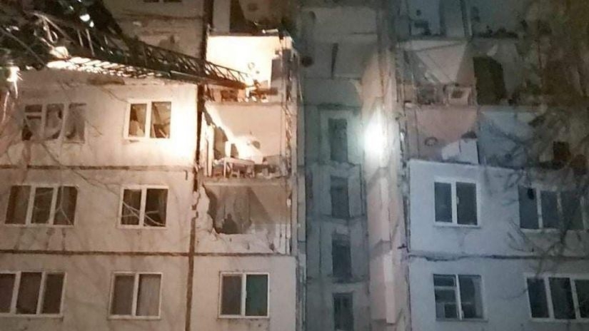 ხარკოვში 9-სართულიანი კორპუსის დაბომბვას 1 პირი ემსხვერპლა