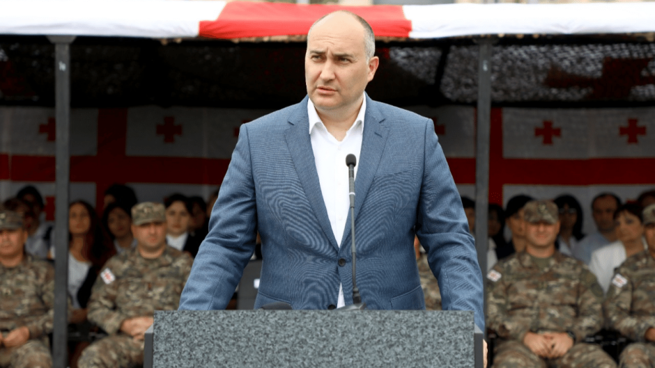 თავდაცვის მინისტრი ლუკაშენკოზე - შეცდომა ნებისმიერ ქვეყანას ძვირი დაუჯდება