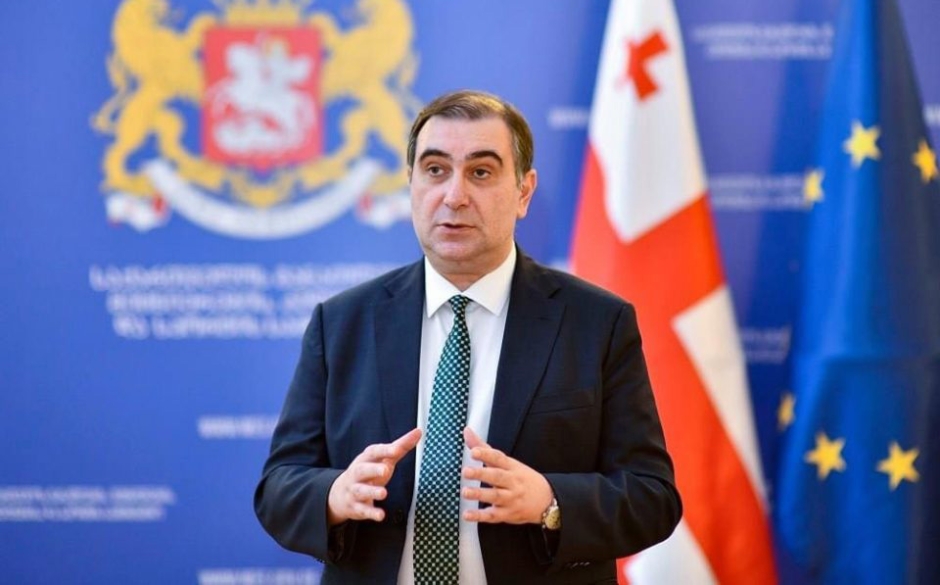 განათლების მინისტრი  - ბატონი ბიძინა ივანიშვილი გახლავთ ისტორიული მნიშვნელობის ერისკაცი ქვეყნისთვის