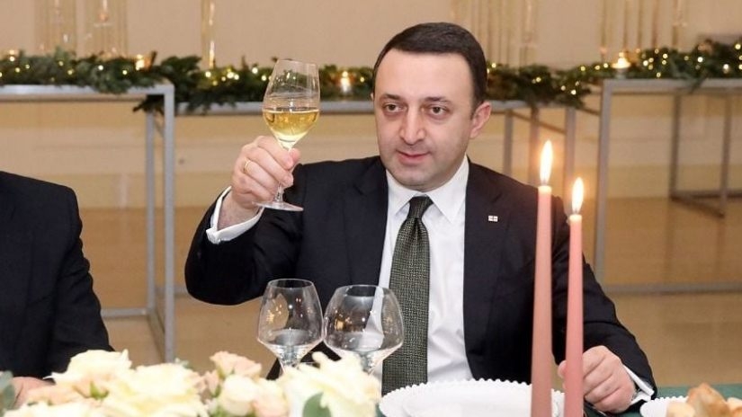ღარიბაშვილმა 2023 წლის 3 იანვრიდან 6 იანვრის ჩათვლით დღეები უქმე დღეებად გამოაცხადა