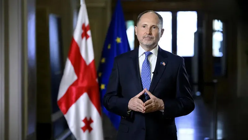 პაველ ჰერჩინსკი: გთხოვთ, წადით არჩევნებზე და აირჩიეთ მთავრობა, რომელიც წარმოადგენს თქვენს სურვილებს და მისწრაფებებს!