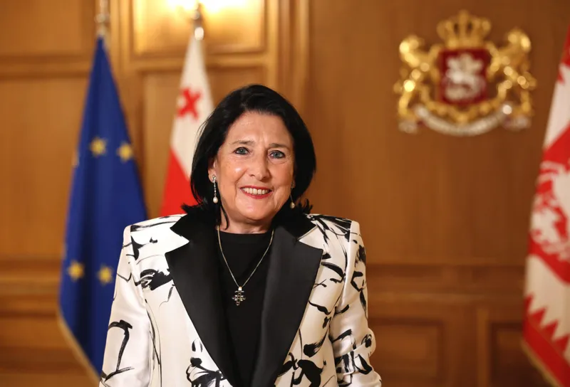 პრეზიდენტი: მიდით არჩევნებზე, ნურაფრის ნუ გეშინიათ, თქვენი გადასაწყვეტია როგორი იქნება ხვალინდელი საქართველო