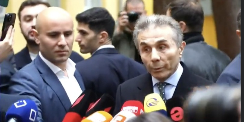 ბიძინა ივანიშვილი ჟურნალისტს: ელემენტარული კრიტიკული აზროვნება არა გაქვთ!