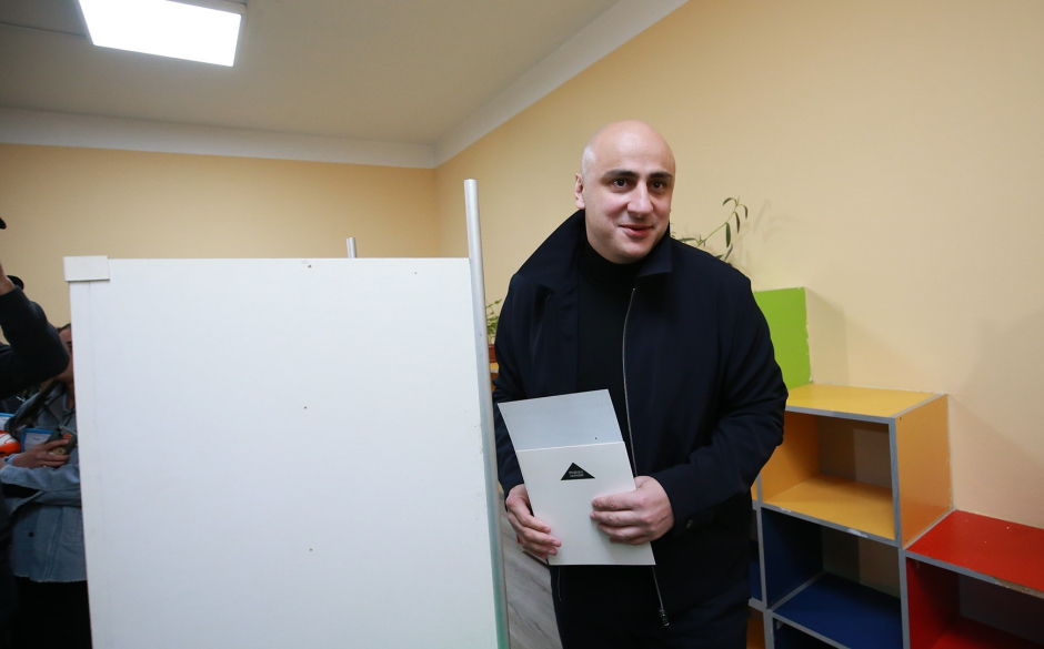 ნიკა მელია: ხალხის მოთხოვნაა ცვლილებები, არ გვინდა მეფე და კომუნისტური პარტია