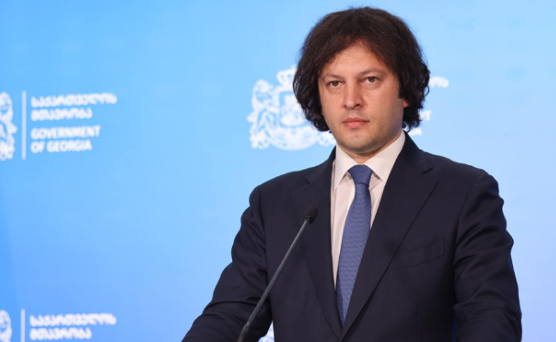 ირაკლი კობახიძე ბრიფინგიდან გაიქცა
