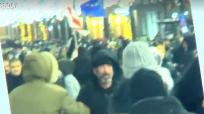 რუსთაველზე, აქციაზე უცნობი შეიარაღებული პირი გიორგი ვაშაძეს თავს დაესხა