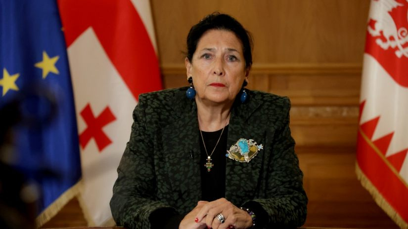 ოპოზიციამ პრეზიდენტს 29 დეკემბრის შემდეგ სასახლეში დარჩენა შესთავაზა