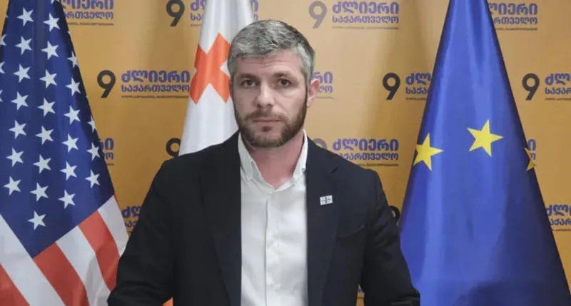 ირაკლი კუპრაძე: ირაკლი ღარიბაშვილი გაექცა სანქციებს და კრიზისს