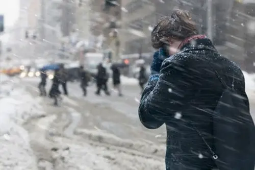 რატომ არ უნდა გავიდეთ სიცივეში გარეთ ქუდის გარეშე?! | ექიმების რჩევა
