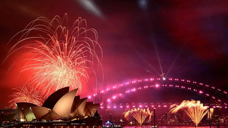 დედამიწაზე 2026 წელი პირველმა კირიბატის რესპუბლიკამ იზეიმა დედამიწაზე 2026 წელი პირველმა კირიბატის რესპუბლიკამ იზეიმა