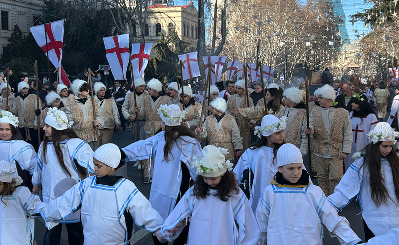 თბილისში „ალილოს“ მსვლელობა გაიმართა