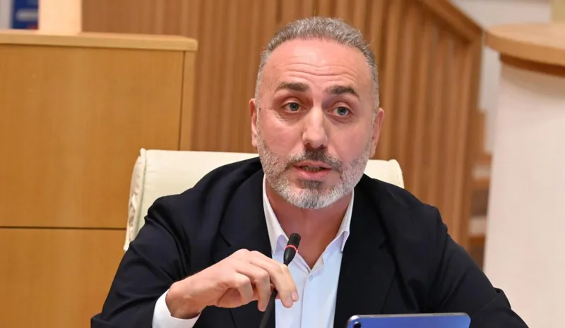 გიორგი შარაშიძე: როდესაც დებატებს დავთანხმდით, ვგულისხმობდით რეალურ დებატს და არა პანელურ დისკუსიას